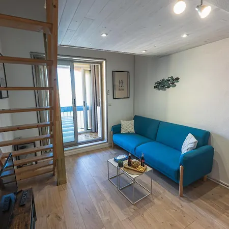 Le Marina Blue Vista - Vue Etang - Place De Parking Privé - à 5 Min - Climatisation - Wifi Appartamento *